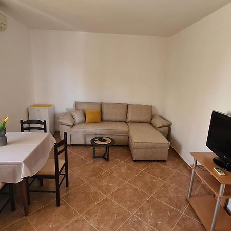 Apartments Mare Ulcinj Exterior photo
